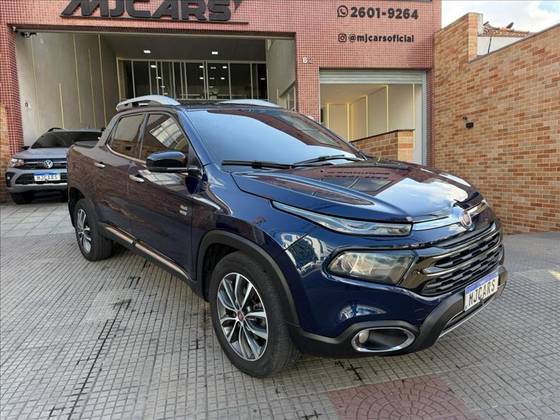 FIAT TORO 2.0 16V TURBO DIESEL VOLCANO 4WD AT9 FIAT TORO 2.0 16V TURBO DIESEL VOLCANO 4WD AT9